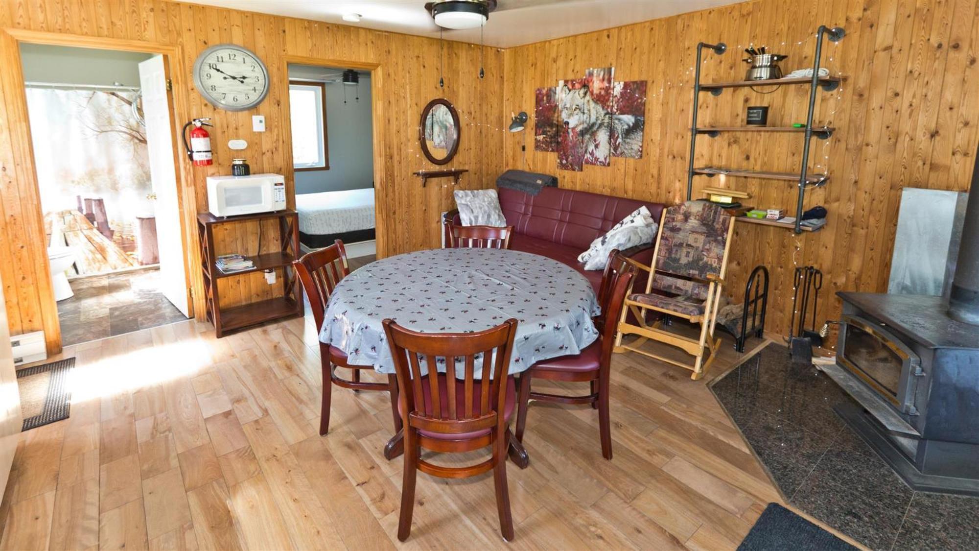Camping Chalets Spas Pignons Rouges Saint Romain Экстерьер фото