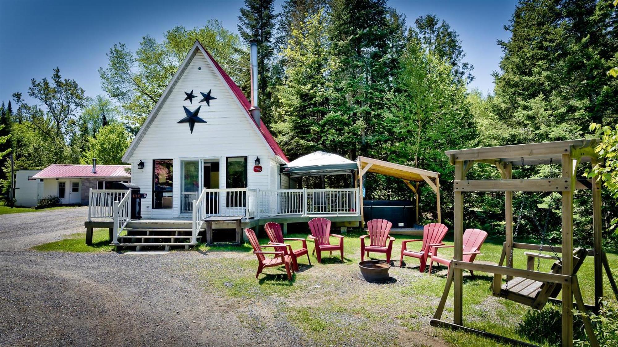 Camping Chalets Spas Pignons Rouges Saint Romain Экстерьер фото