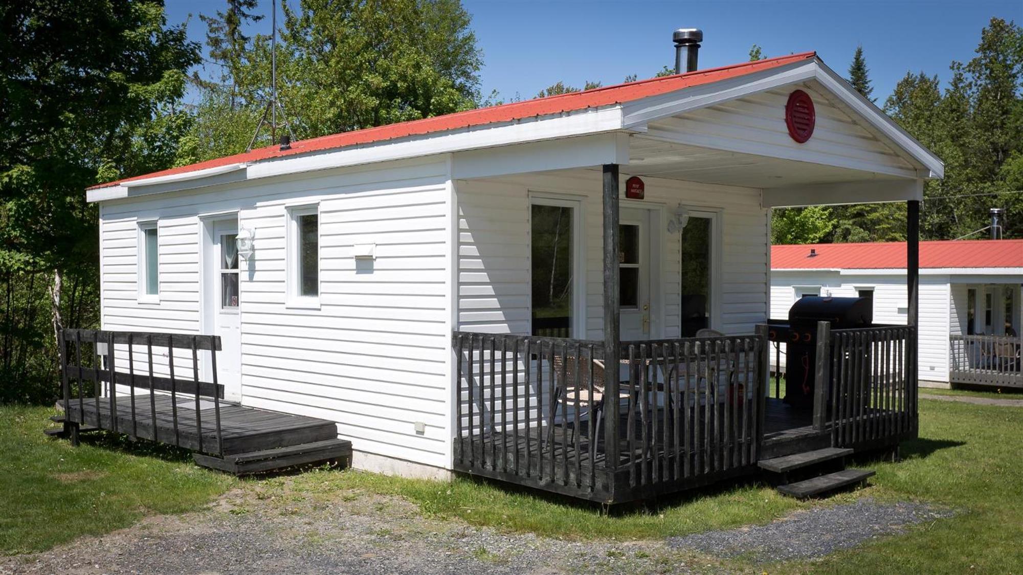 Camping Chalets Spas Pignons Rouges Saint Romain Экстерьер фото