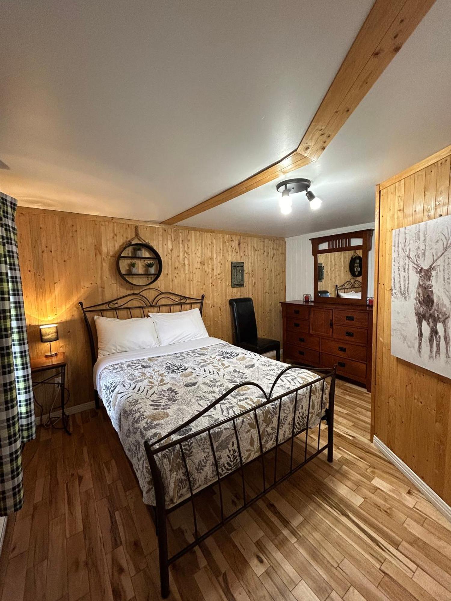 Camping Chalets Spas Pignons Rouges Saint Romain Экстерьер фото